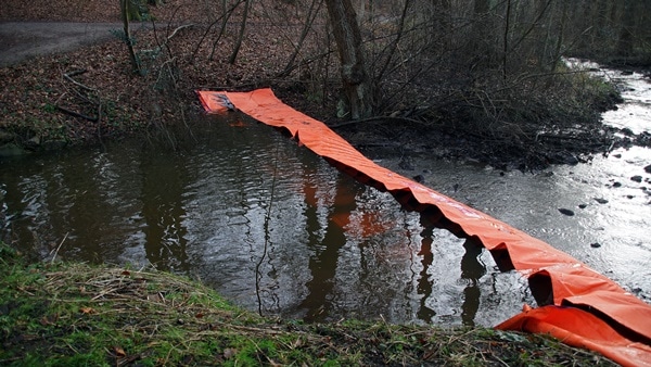 TEMPO Mobildæmning som Water Gate mobildæmning water tubes no flood aquadam stormflodssikring